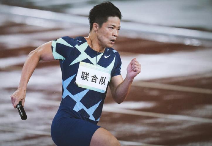 苏炳添:9秒83后名利双收,搬进2000万豪宅,历史地位比肩刘翔