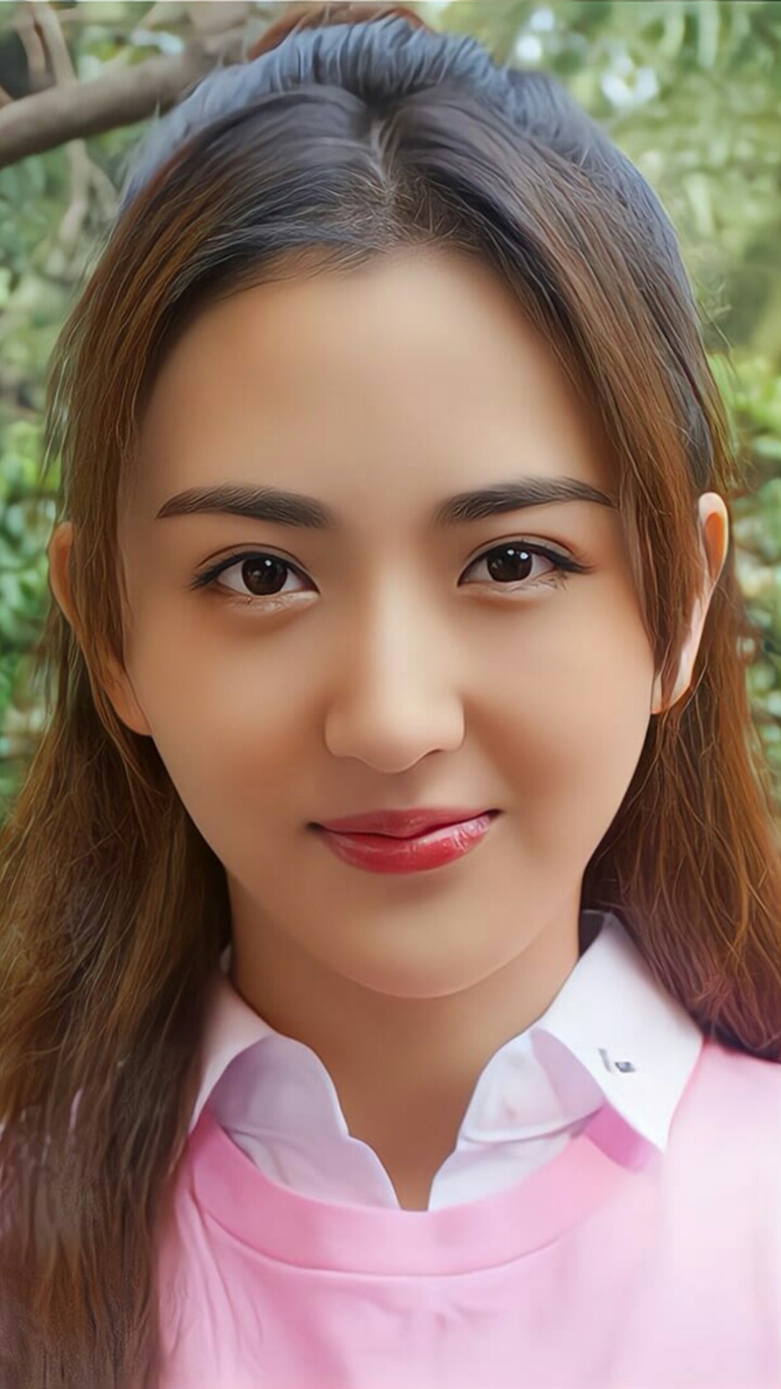 长相清丽,知性优雅的古典美女徐小飒