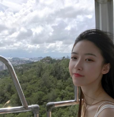 被全网唾弃的半藏森林,为何有那么多粉丝?看完3年前旧照我懂了