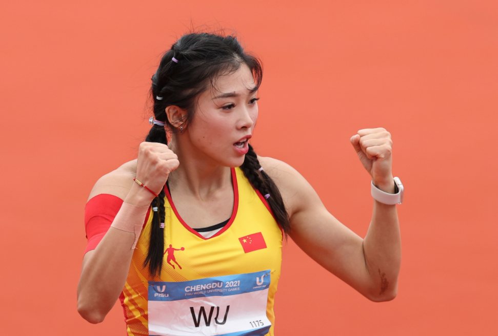 又美又霸气!中国田径女神吴艳妮冲冠,警惕赛程 两大对手