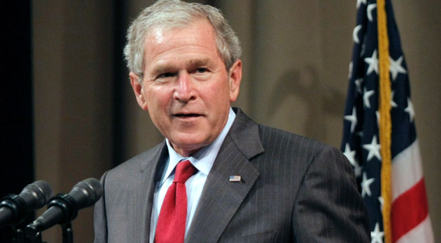 道歉!退伍老兵怒斥小布什发动伊拉克战争,当年的内幕到底如何?