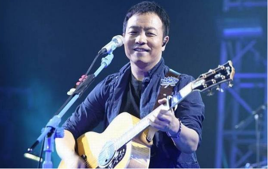 喧闹城市中的隐者,低调的音乐巨星许巍