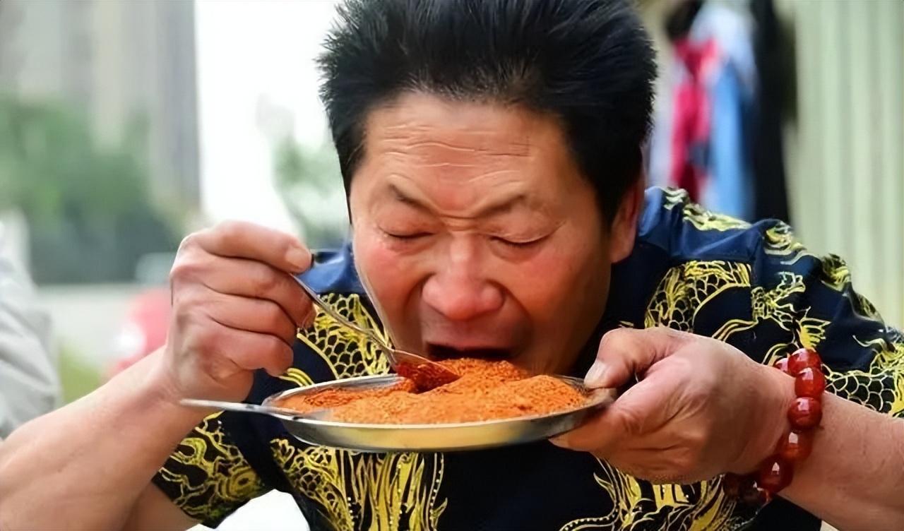 中国辣王李永志每天吃5斤辣椒年入百万如今怎样了