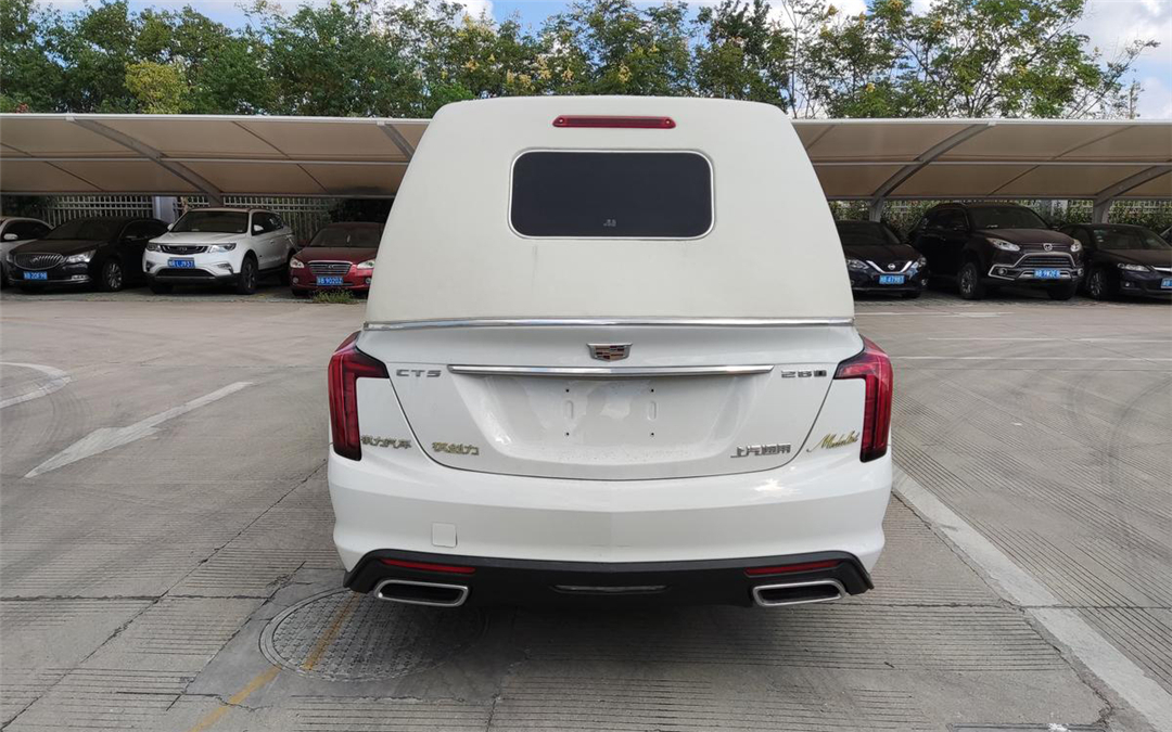 你永远不想拥有的一款车,凯迪拉克ct5灵车国内曝光