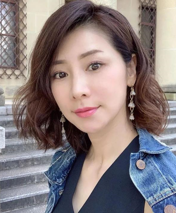 日本"美魔女"水谷雅子,54岁像30岁,分享她的减龄护肤秘籍