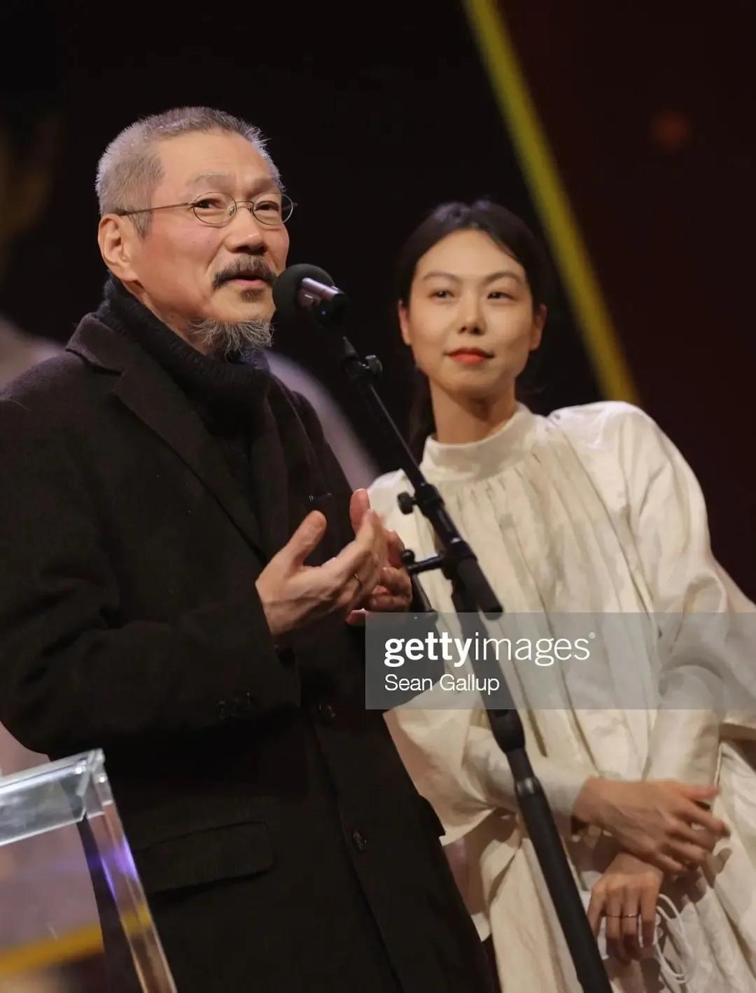 "地表最强第三者"金敏喜,与62岁洪尚秀恋爱7年男方仍未离婚