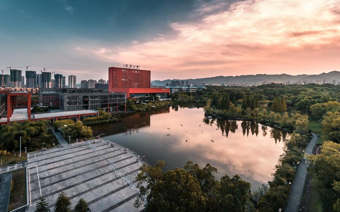 江西财经大学是不是一所重点大学?解密江西财经大学的发展与特色