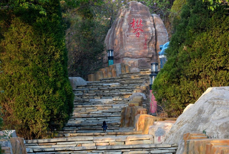 吉林东方威尼斯水城莲花山观景台落日余晖的浪漫之地