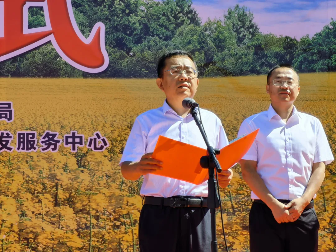 朔州市自行车运动协会应邀参加平鲁万亩油菜花生态旅游系列活动