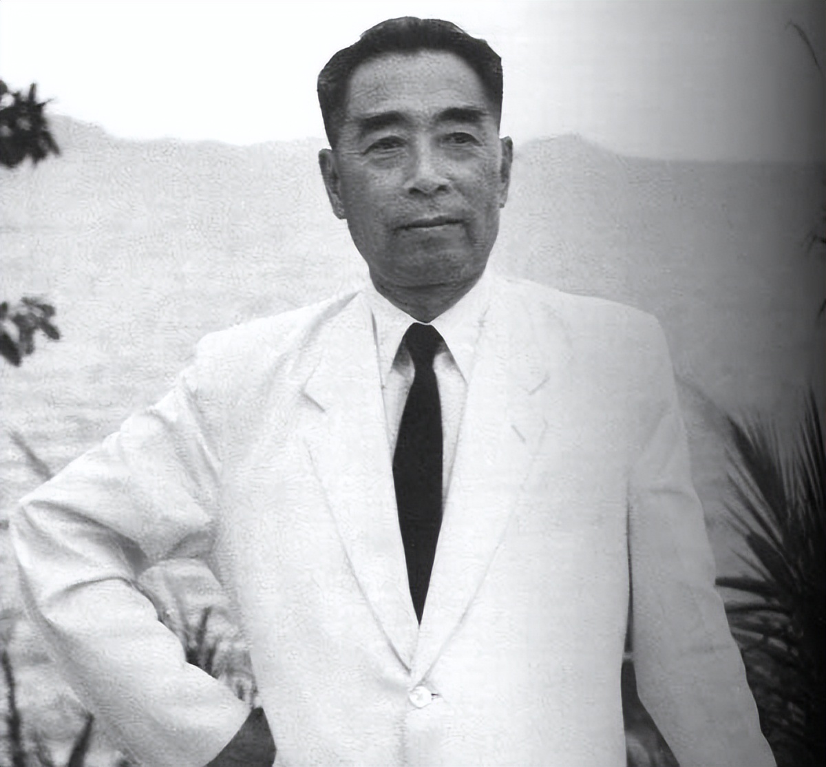 周总理批评侄子周尔均:你们太缺乏安全保密意识了