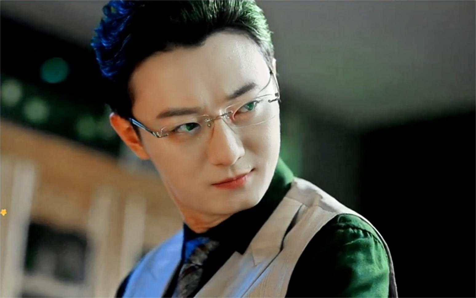 蓝正龙被爆离婚,陈昱榕被传丑闻,披哥3这阵容没事儿吧?