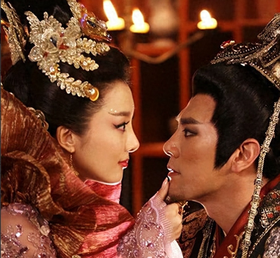 读懂伯邑考献宝名单才明白,苏妲己害他,非为色相,而是另有蹊跷