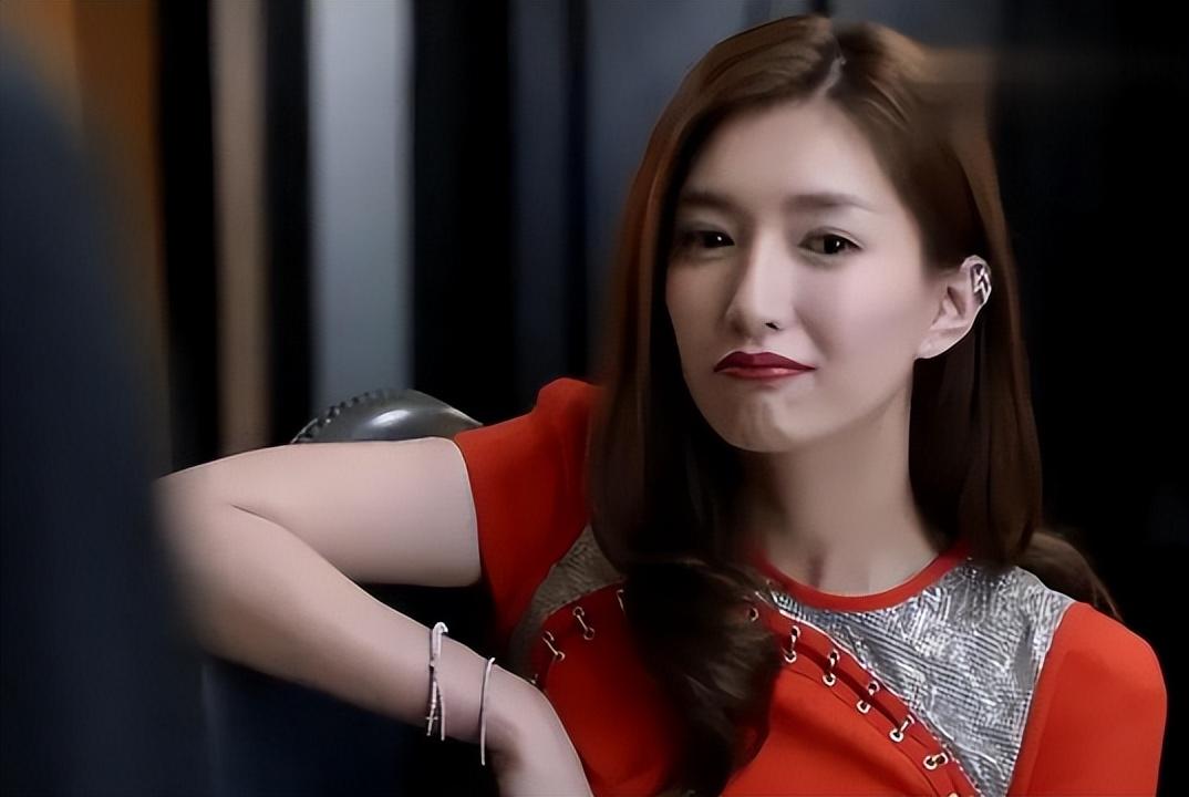 绯闻升级小三实锤这一次36岁的江疏影底裤都被扒光了