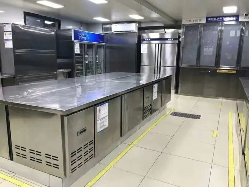 精选- 热门商品专区