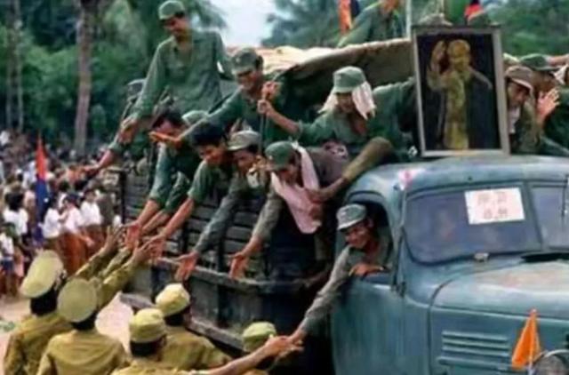 制止红色高棉大屠杀?越南入侵柬埔寨到底为了啥?