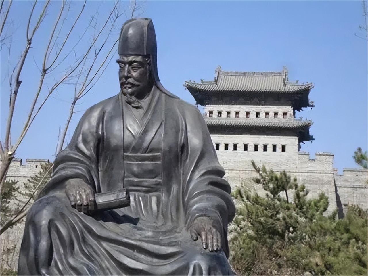 北魏"张良",三朝元老,高门出身的崔浩,为何落得悲惨结局