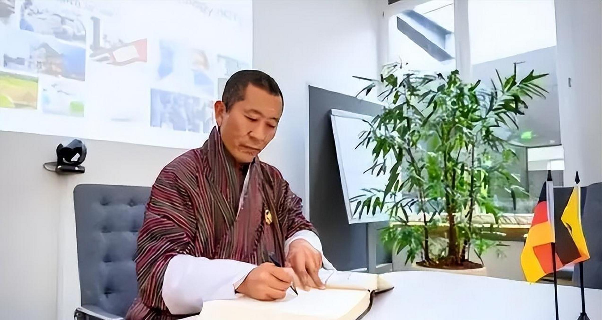 中印撕破脸后,中不举行会谈,不丹首相:为签署边界条约做好准备