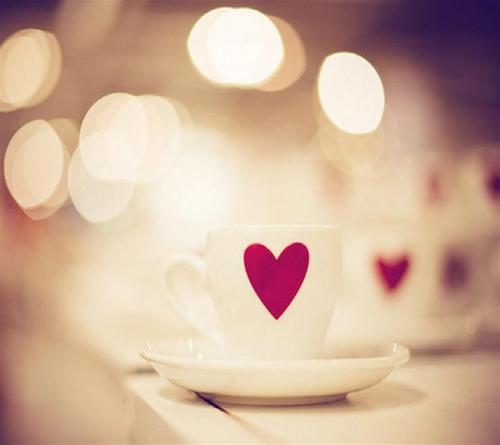 想法很单纯,爱一个人就想爱一辈子,不想跟他分开的三星座