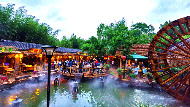 竹泉村嗨玩节,七月继续对临沂人免夜场门票!