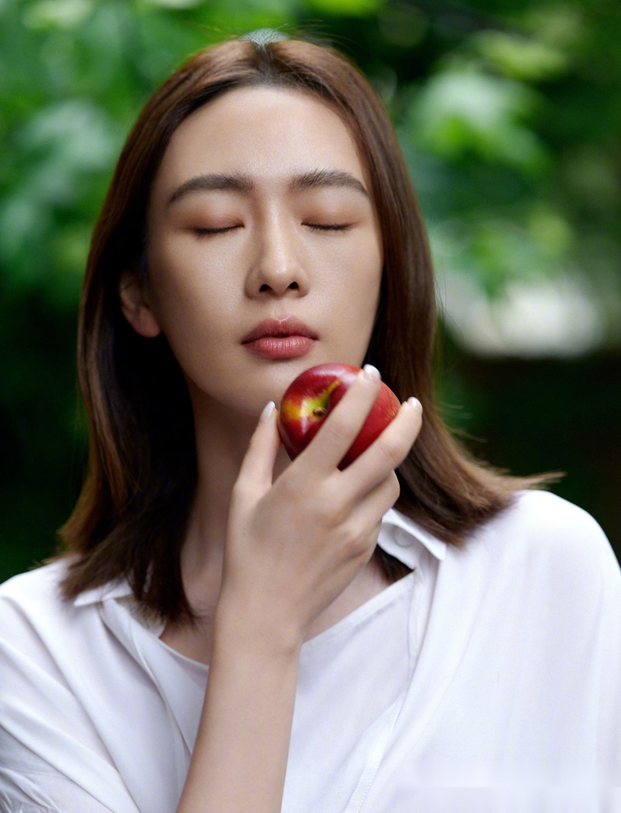 童瑶:这辈子最正确的决定,就是嫁给大17岁的富商王冉