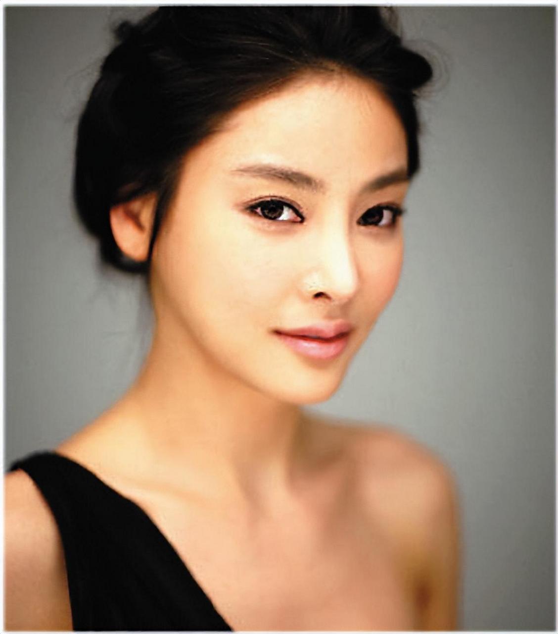 张紫妍被潜规则后自杀!