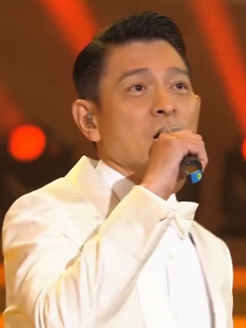 湾区升明月|成龙打头阵,刘德华唱《中国人》流露爱国情怀