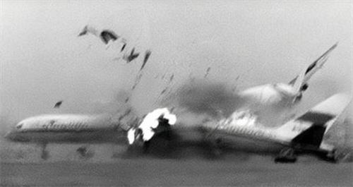 广州飞机失事图片图片