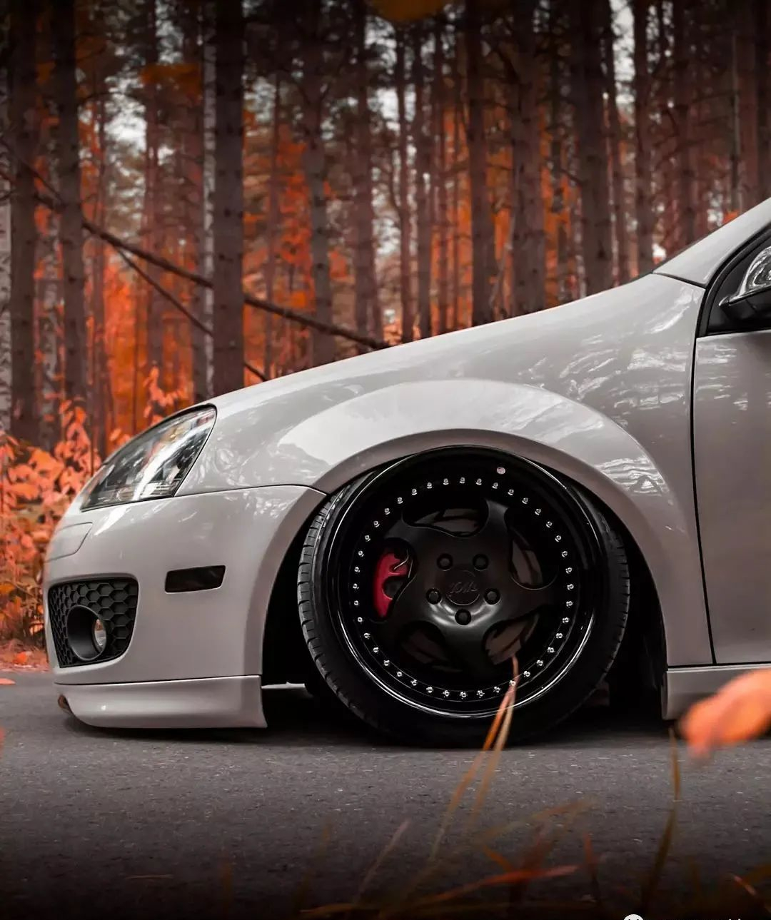 圆润钢炮,高尔夫5 gti宽体低趴改装