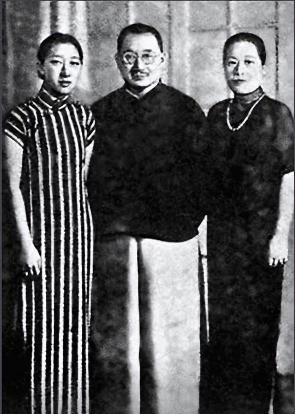 1994年孔令伟去世96岁的宋美龄奔丧巨额遗产揭露其贪婪的一生