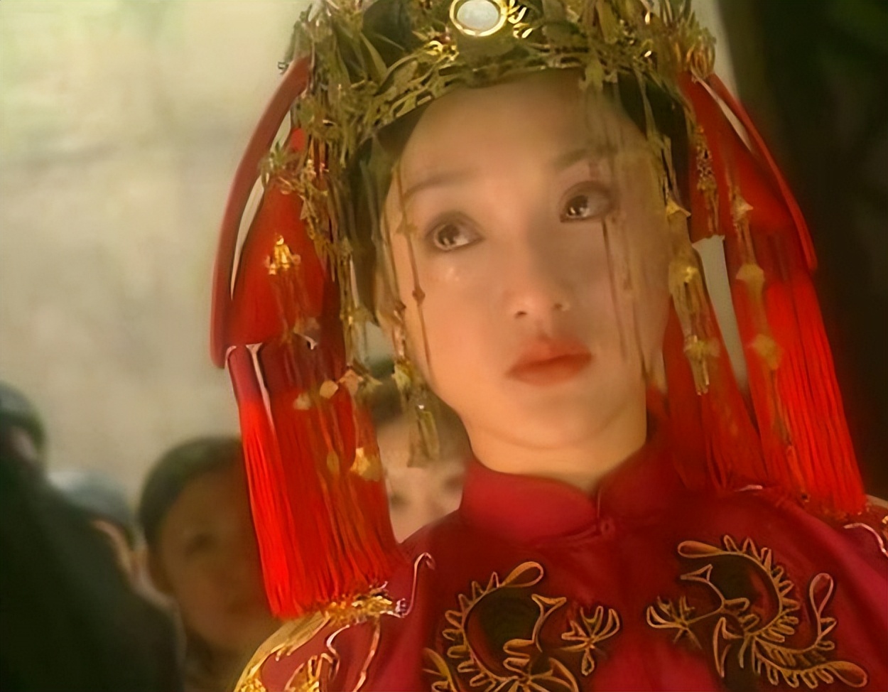 《橘子红了》看懂耀辉的婚礼和秀禾的葬礼同时进行,就看懂了这剧