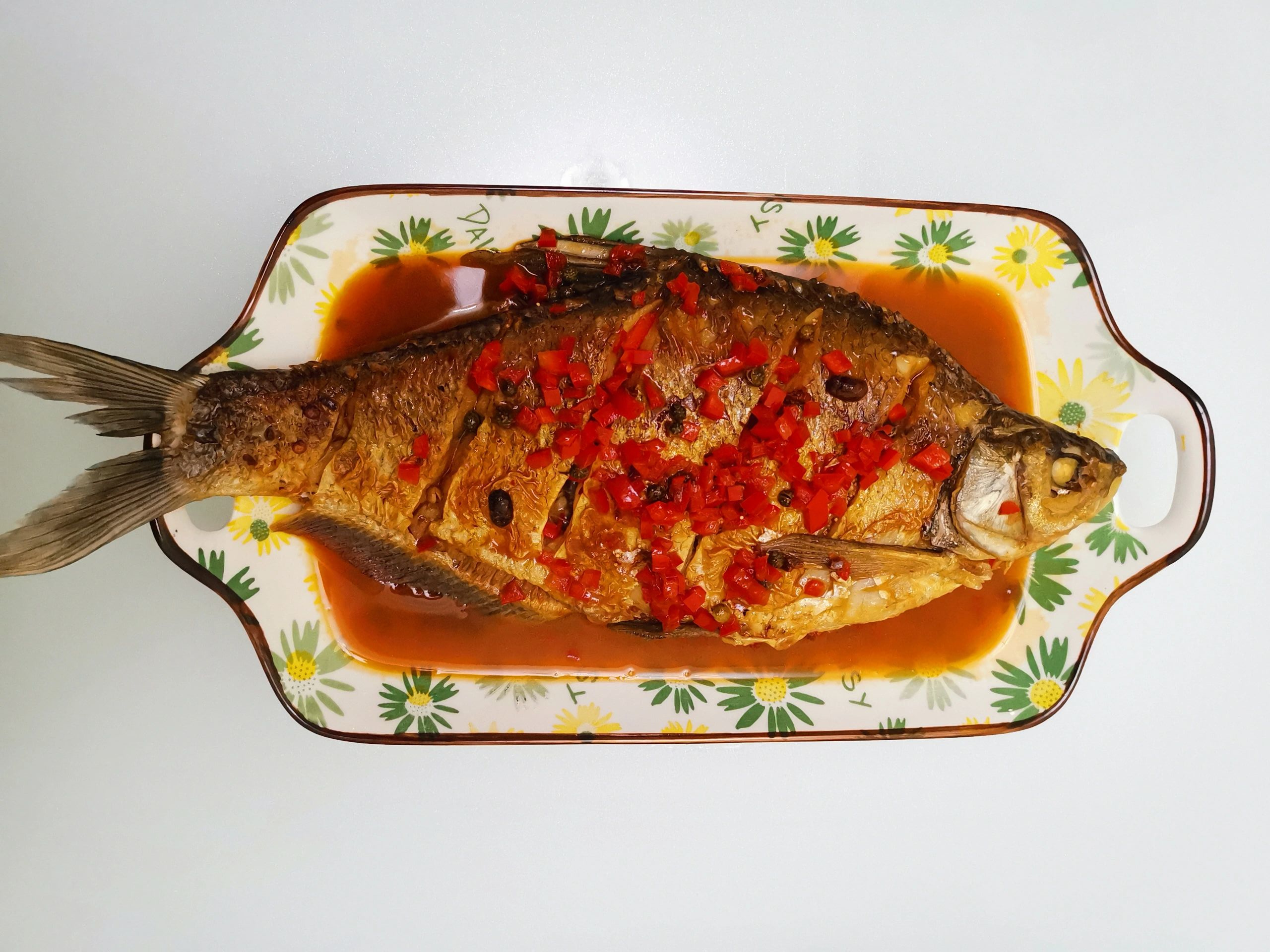 武昌鱼怎么做好吃?厨师长教你家常做法,鲜嫩入味又不腥,超过瘾