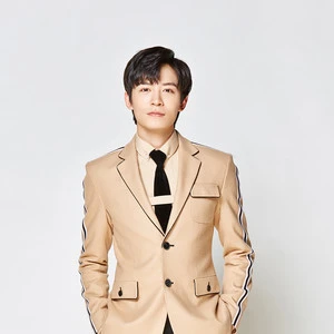 "黑料缠身"马雪阳:吐槽东方神起,出卖队友,被李茂爆丑闻引争议