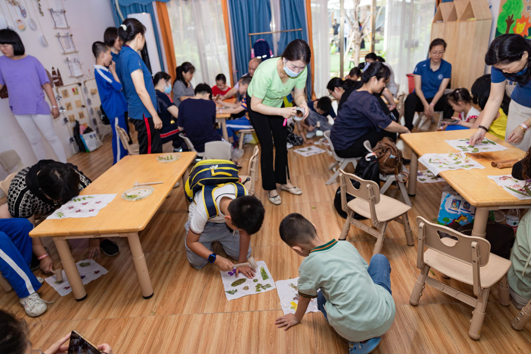 南洋夏令营公益活动|深圳市民爱特殊儿童福利院公益活动