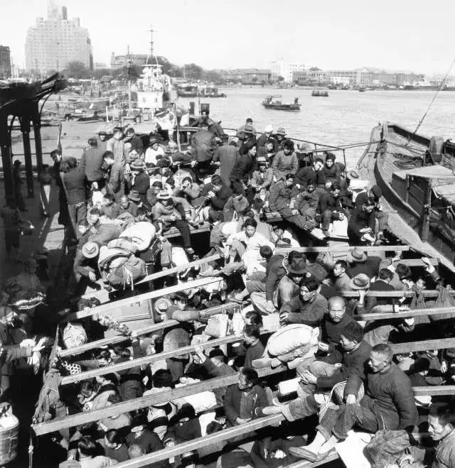 太平轮事件纪实,船长醉生梦死致使船毁人亡,近千名旅客遇难