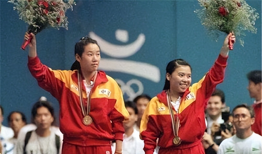 女乒30年系列之一:陈静,邓亚萍,乔红,何智丽,李粉姬,鲍罗斯