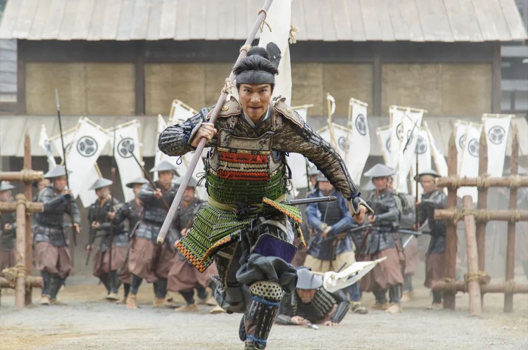 忠诚 vs 生存,日本武士会如何选择?