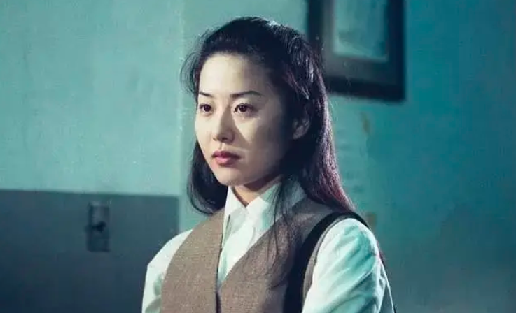 高贤贞:从"国民女神"到"豪门弃妇",放弃儿女后开启富豪人生