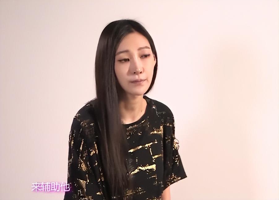 记者为李荣浩前女友鸣不平