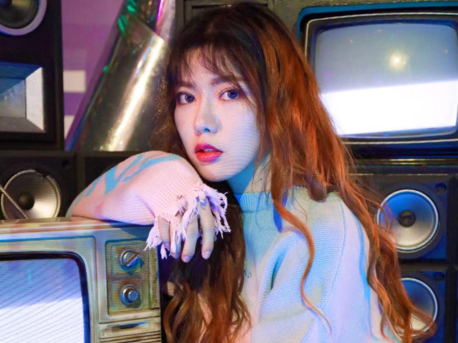 音乐蜜蜂专访曾婕配唱制作人好声音背后的掌舵者