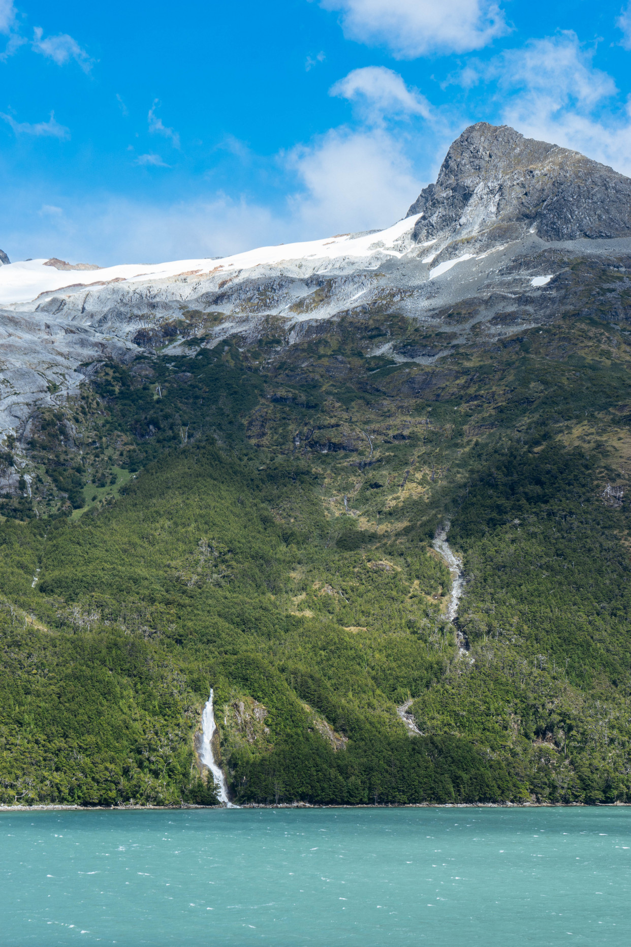 智利峡湾景色超美的地方,神仙都难以想象,实在是太美了