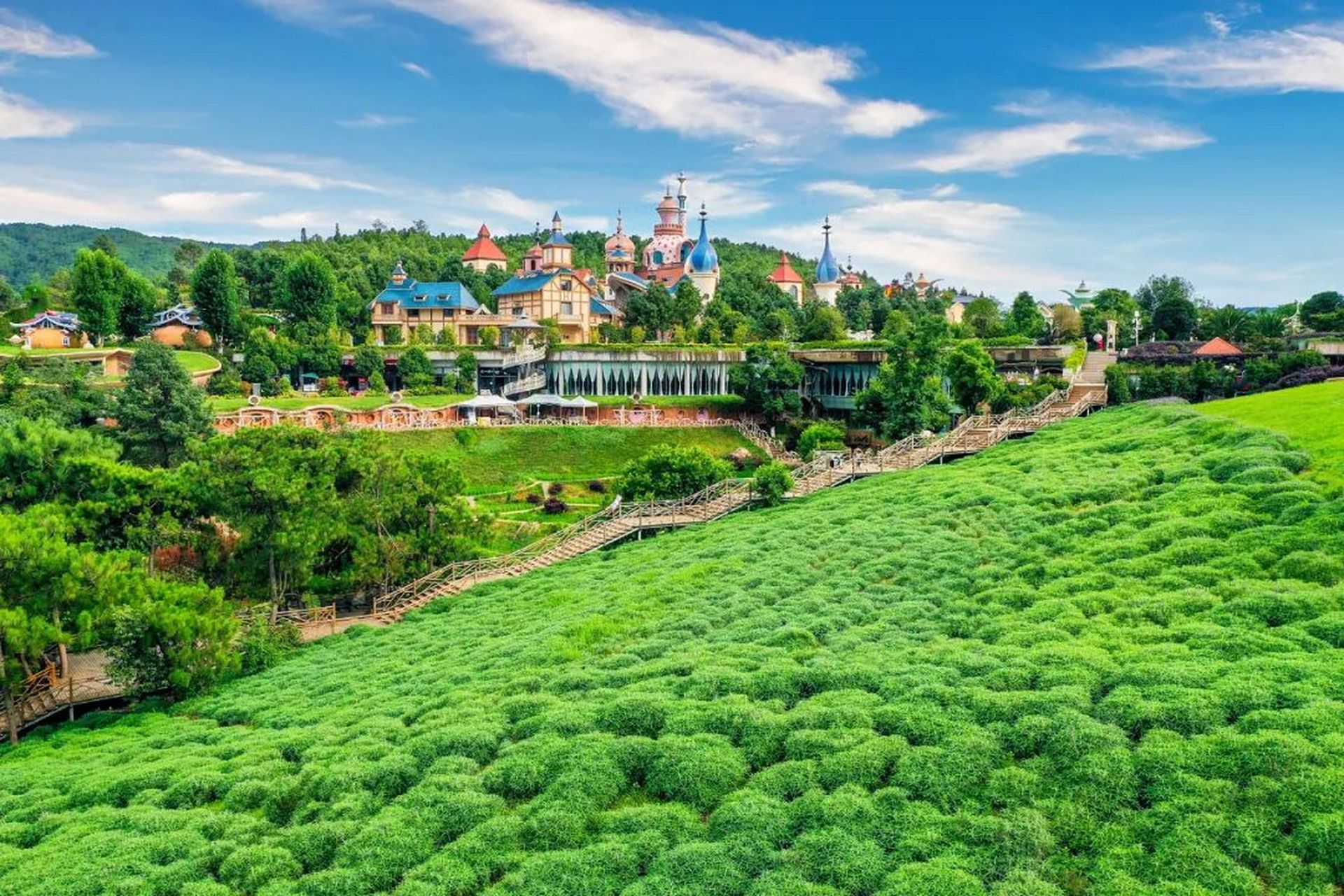 凤龙湾小镇, 一个藏在寻甸大山深处的宝藏地,这里是中国版阿拉丁童话