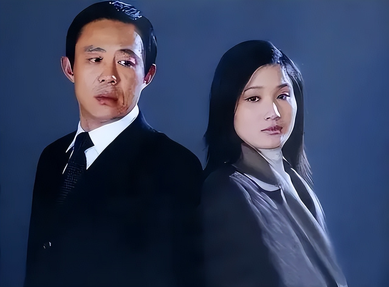 45岁潘雨辰:看着前夫侯勇梅开三度,两年的婚姻不堪回首至今后怕