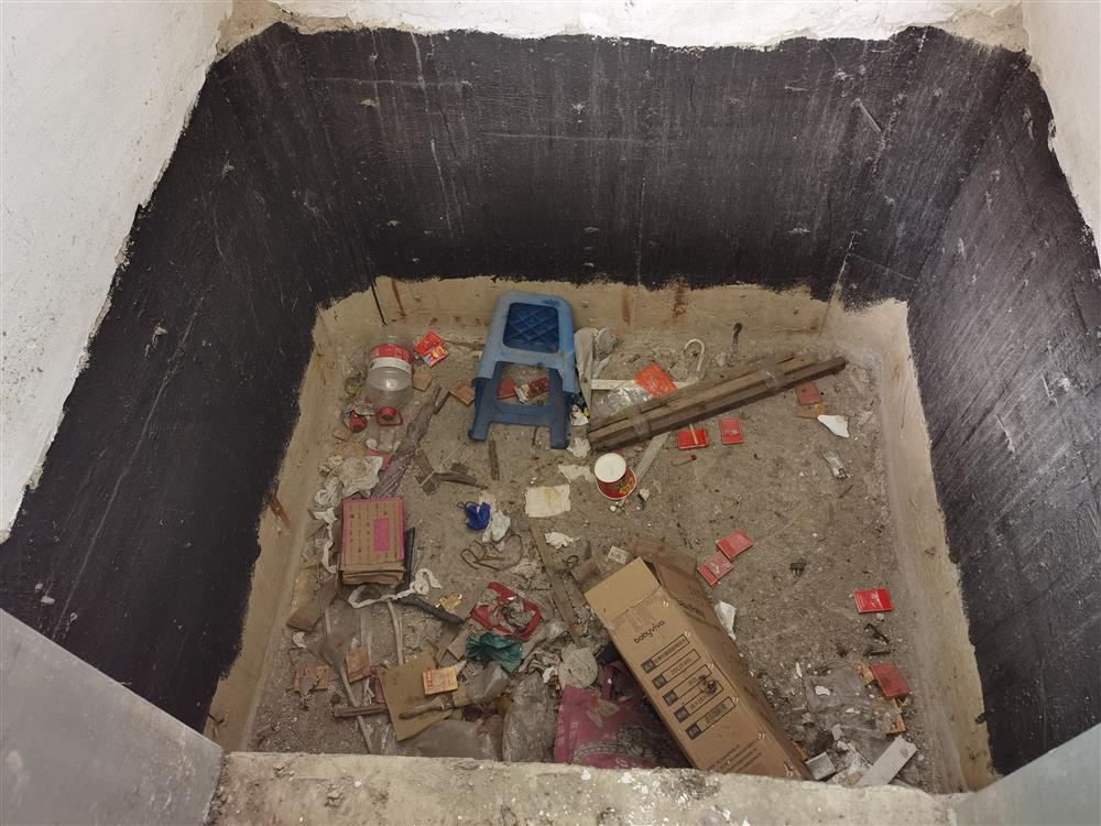 壳子竖起来了,电梯却迟迟没装!