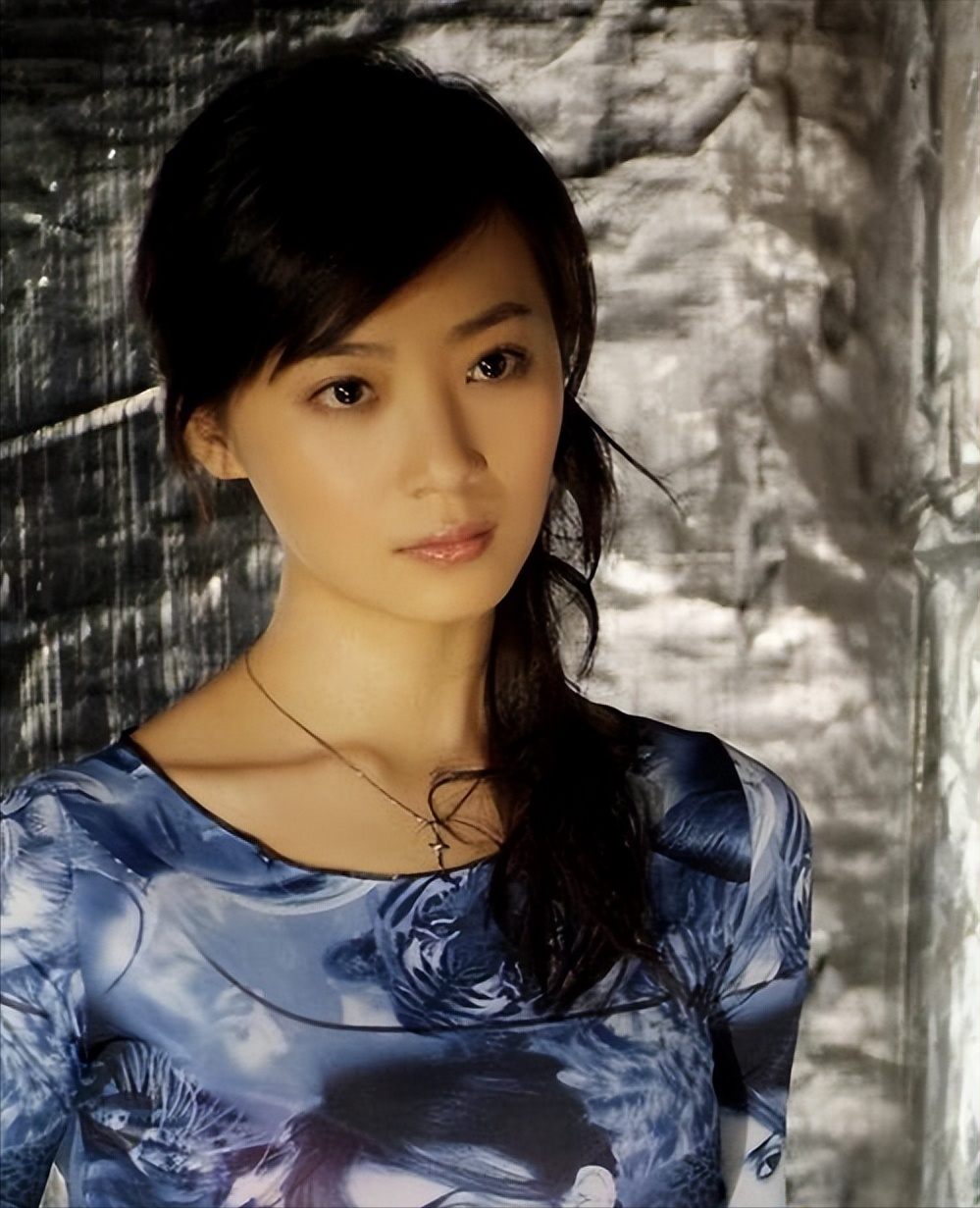 嫁落魄黄海波,养家8年无怨无悔,如今一部《狂飙》让她苦尽甘来