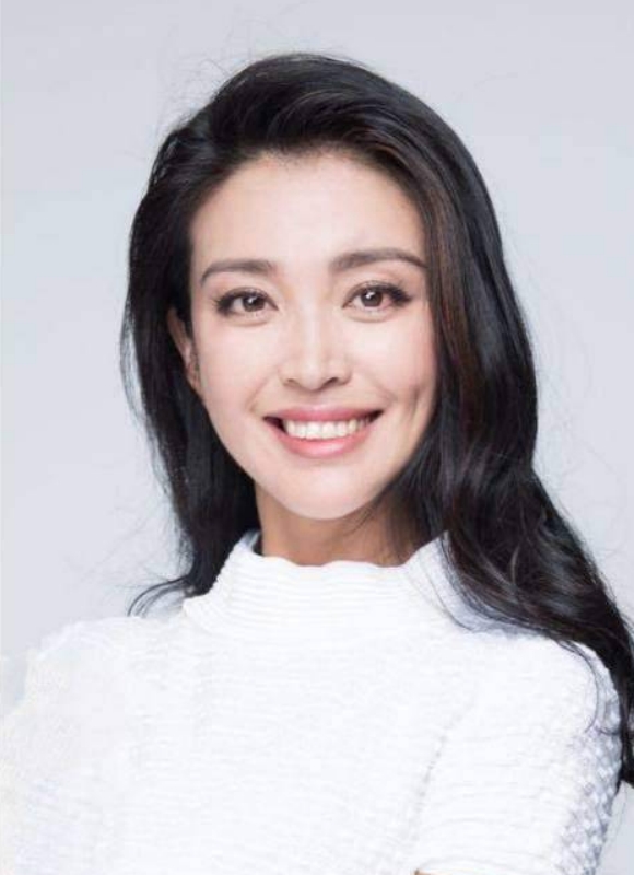 这6位艺人经纪人,明明可以靠颜值,却偏偏靠才华