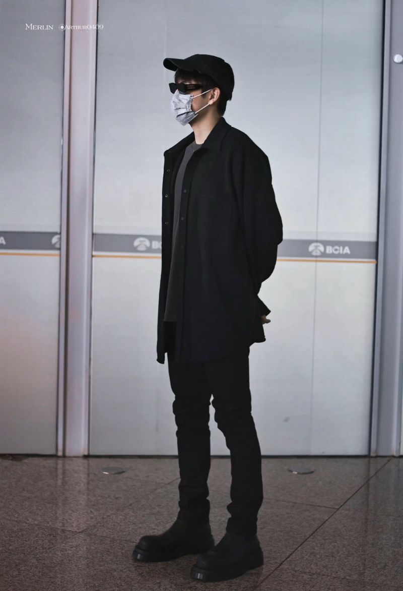 陈飞宇的脚到底有多大?走秀都搭不到合适鞋子程度