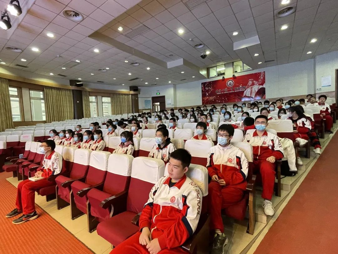 北京一零一中石油分校 人工智能改变世界|老科学家进校园活动
