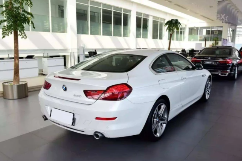 奥运冠军们都开什么车?马龙低调开宝马,朱婷很节俭