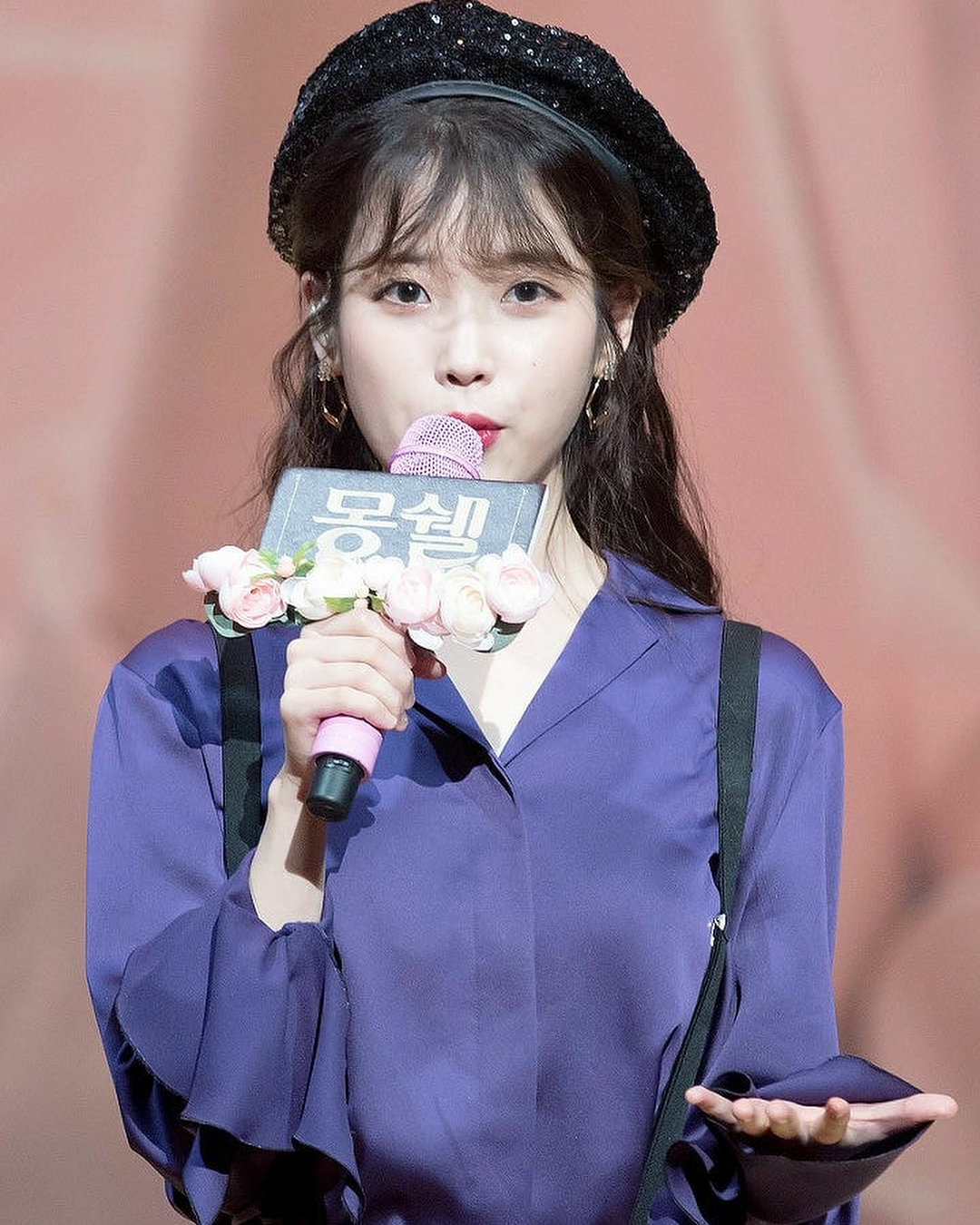 韩国女星李知恩能歌善舞很惊艳!肤白貌美大长腿国民妹妹