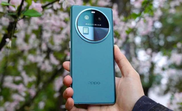 oppo find x7系列曲屏大底潜望镜再升级!